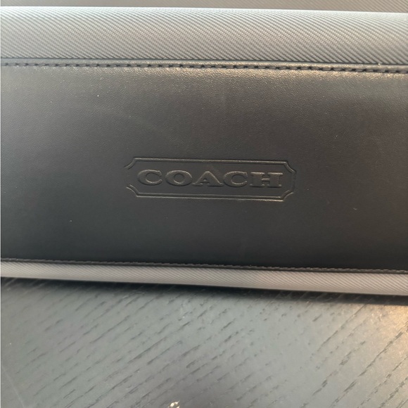 Coach Elegant Black & Dark Gray Women's Bag - Picture 3 of 14